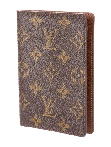 passport holder louis vuitton price